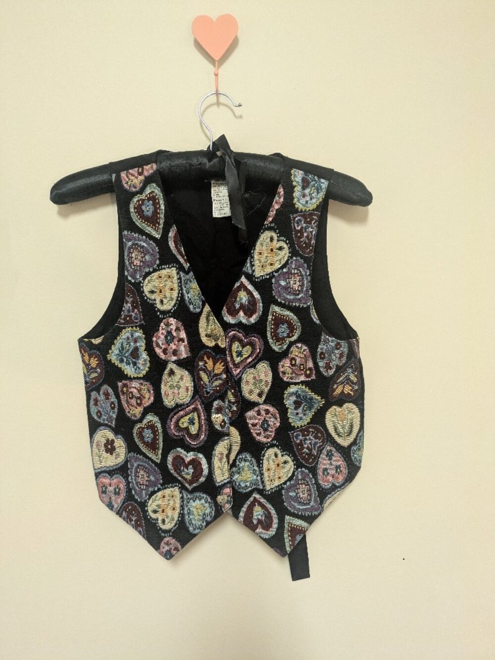 Basic Editions unisex medium black & pink hearts vest vintage cotton qwirky rad
